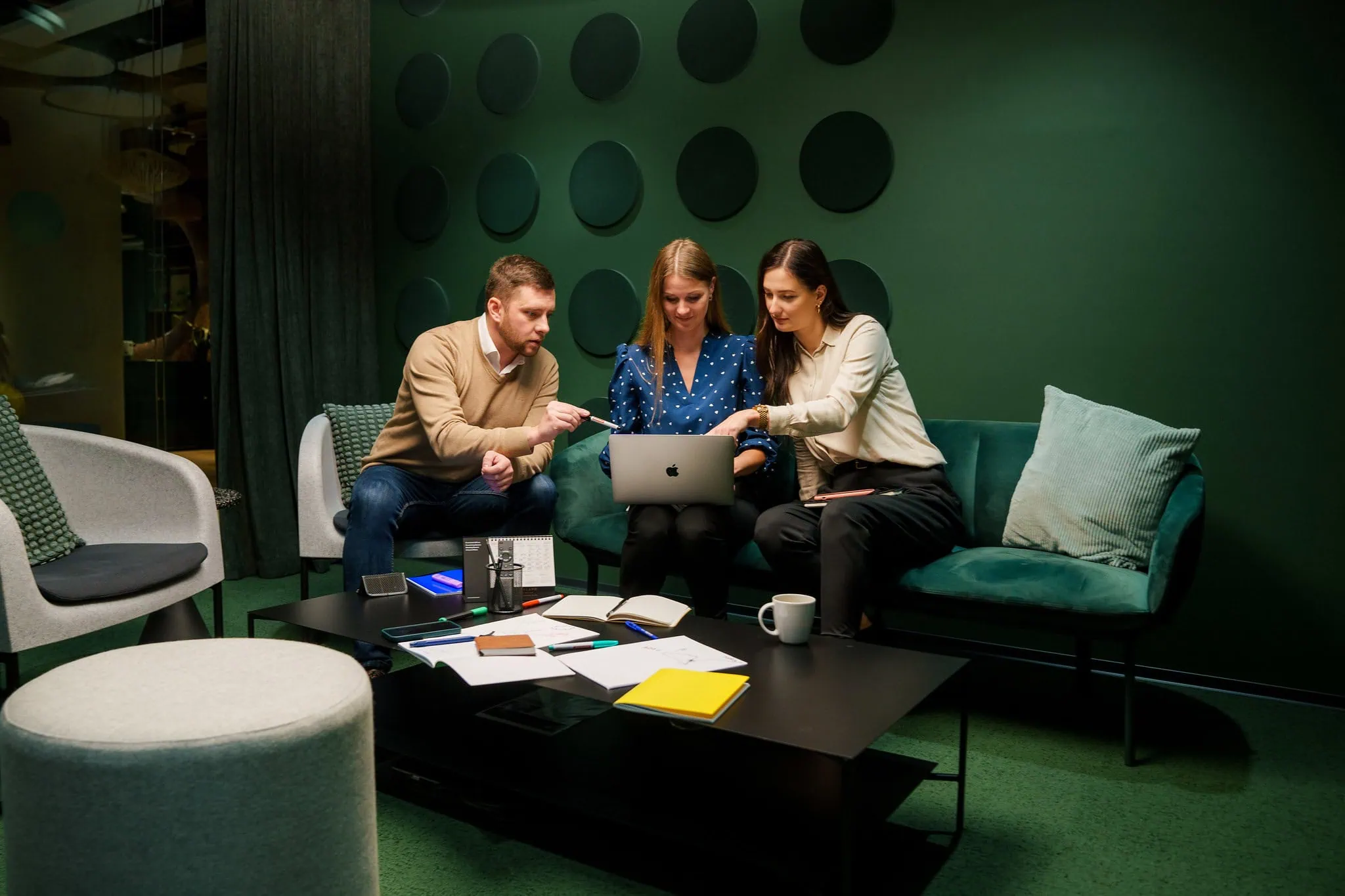 Izsludināta pieteikšanās jaunuzņēmumu atbalsta programmām 2026. gadam