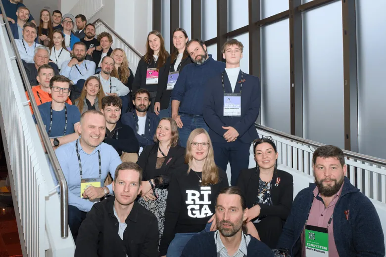 Aicinām jaunuzņēmumus pieteikties dalībai Latvijas delegācijā konferencē "Slush 2026"
