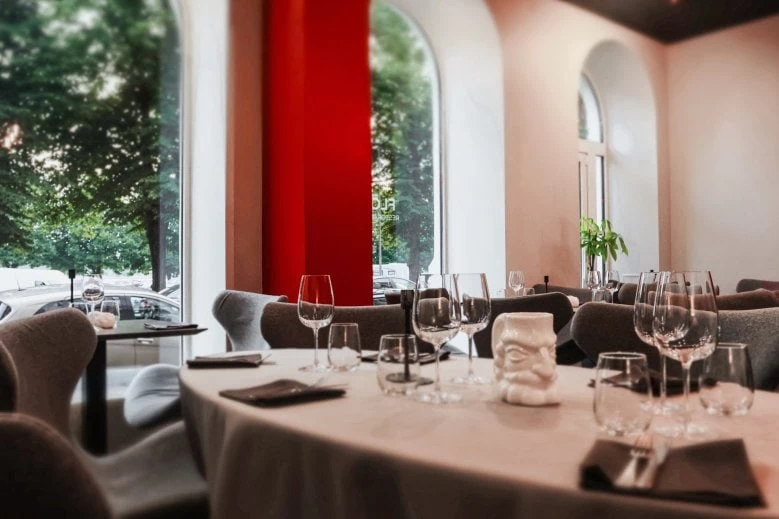New spots in the city - FLO restaurant