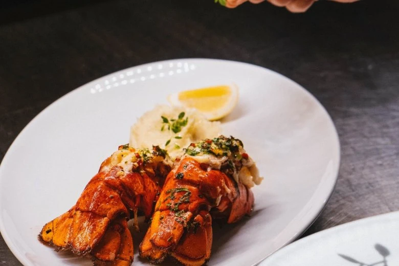 Jūras velšu restorāni - ROKOT