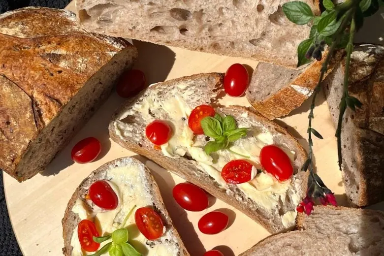 Konditorejas un kafijas ceļvedis Rīgā - Miera Maize