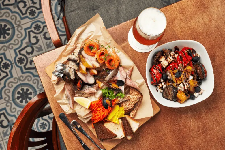 Latvian cuisine - Siļķītes un Dillītes