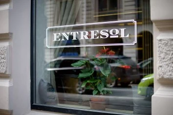 Restorāns "Entresol"