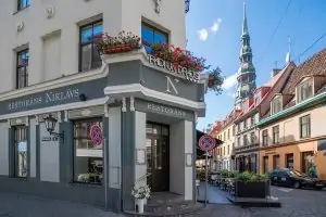 Niklāvs
