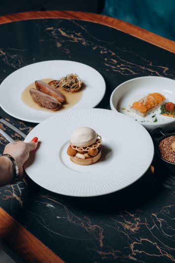 Restaurant "Chef’s Corner" (Michelin Guide)
