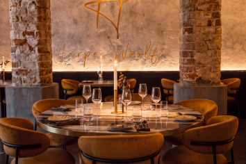 Restaurant "Harper Woolf"
