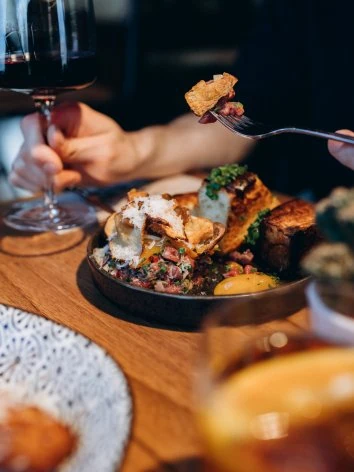 This Place Doesn`t Need a Name