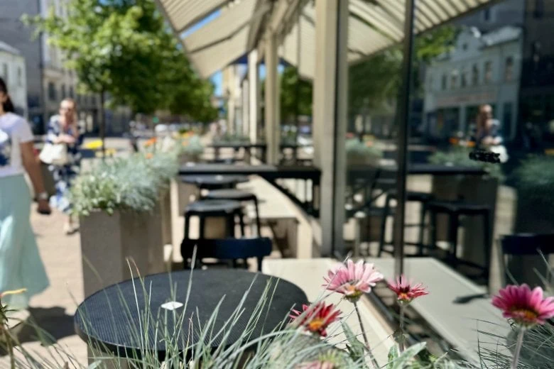 Top summer terraces in Riga - Café Osiris