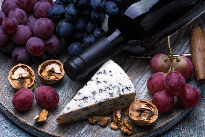 Ukrainiečių virtuvė ir gėrimai Rygoje - Decanter