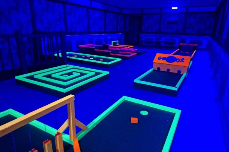 Mini golf