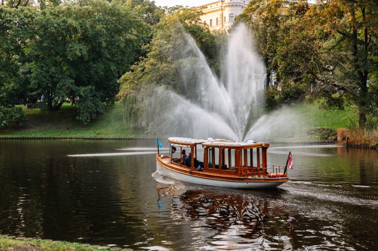 Riga river cruises and boat Tours: a guide to seeing Riga from the water - Riga river cruises and boat Tours: a guide to seeing Riga from the water