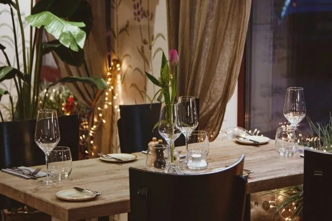 Viesnīcās un viesnīcu restorānos - Wellton Riga Hotel & SPA, Restorāns "Tapas Tapas"