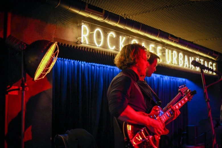 Photo: ST.BLACK & rock cafe urban stage