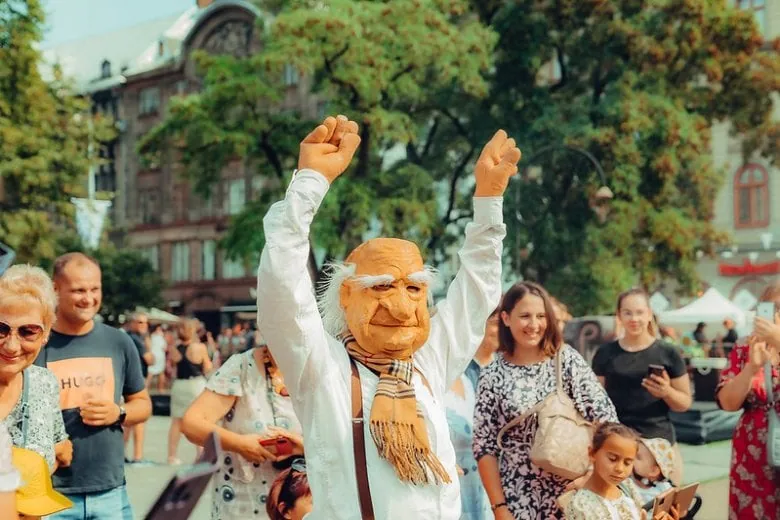 Rīgas 825. dzimšanas dienas svinības - Dzimšanas dienas ieskandināšanas pasākumi