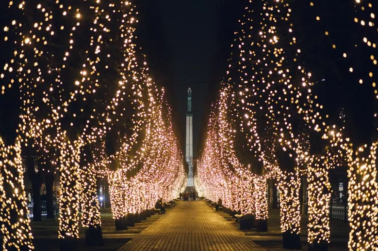 Ziemassvētki Rīgā - Ziemassvētku dekorācijas pilsētvidē