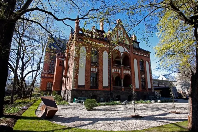 Lettische Kunstakademie      - Lettische Kunstakademie     