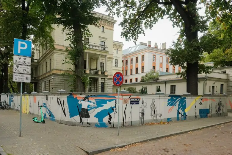 Riga Street Art Guide - The fence of Pauls Stradins Museum of the History of Medicine
