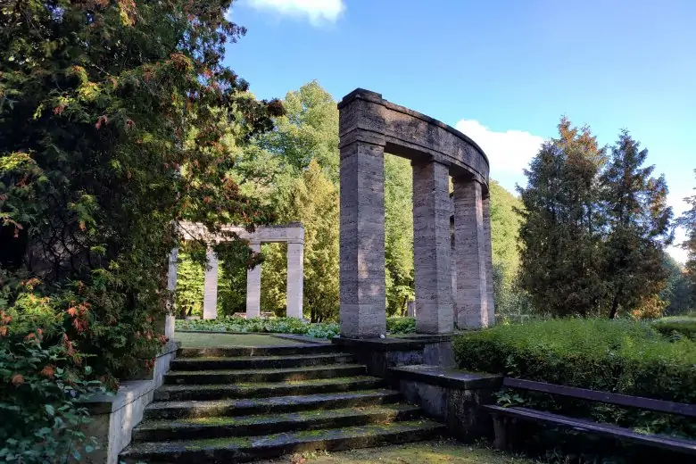 Riga cemetery guide - Raiņa cemetery