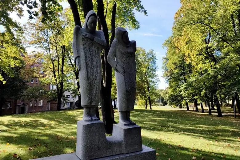 Riga cemetery guide - The Old Jewish cemetery