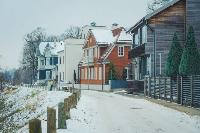 14 reasons to visit Riga - Wooden architecture