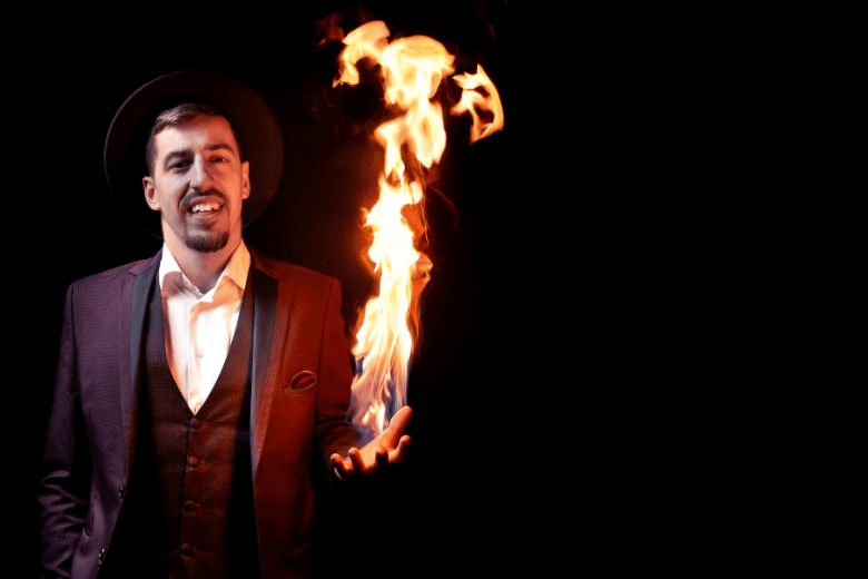 Der Illusionist Edžus "UGUNĪ" - Der Illusionist Edžus "UGUNĪ"