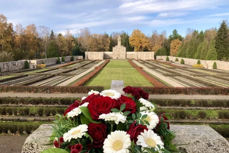 11. novembris – Lāčplēša diena - 11. novembris – Lāčplēša diena