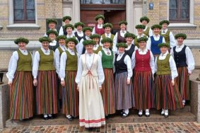 Koncerts “Par dzīvi ar dziesmu mazliet”