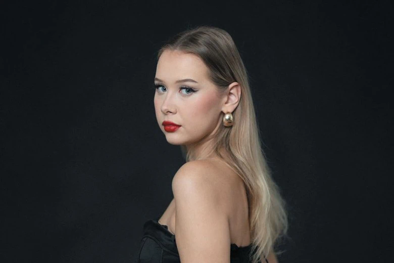 Europäisches Weihnachtsfestival. Verdi, Strauss, Schubert und Letten - Europäisches Weihnachtsfestival. Verdi, Strauss, Schubert und Letten