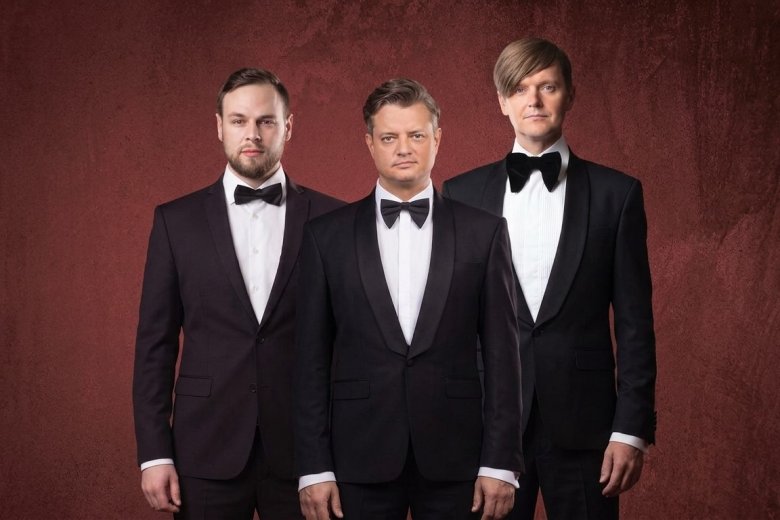 Christmas Prelude. Concert Three Tenors - Christmas Prelude. Concert Three Tenors
