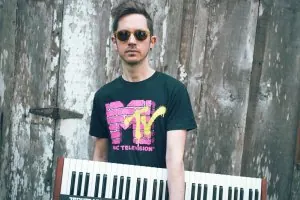 Concert - Julian Pollack – J3PO