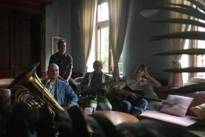 Jimi Tenor spēlē Zodiaku. Brīnumu laukums Hanzas peronā