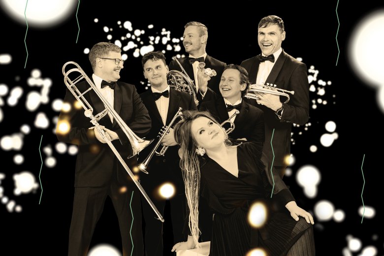 Ziemassvētki ar Kristīni Prauliņu un Latvian Brass - Ziemassvētki ar Kristīni Prauliņu un Latvian Brass