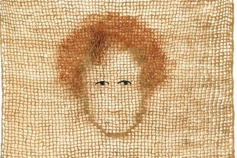 Textilfragment aus der Textilausstellung von Skaidrīte Leimane "Jahre vergehen, Werke bleiben"