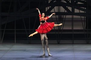 Ballet La Esmeralda