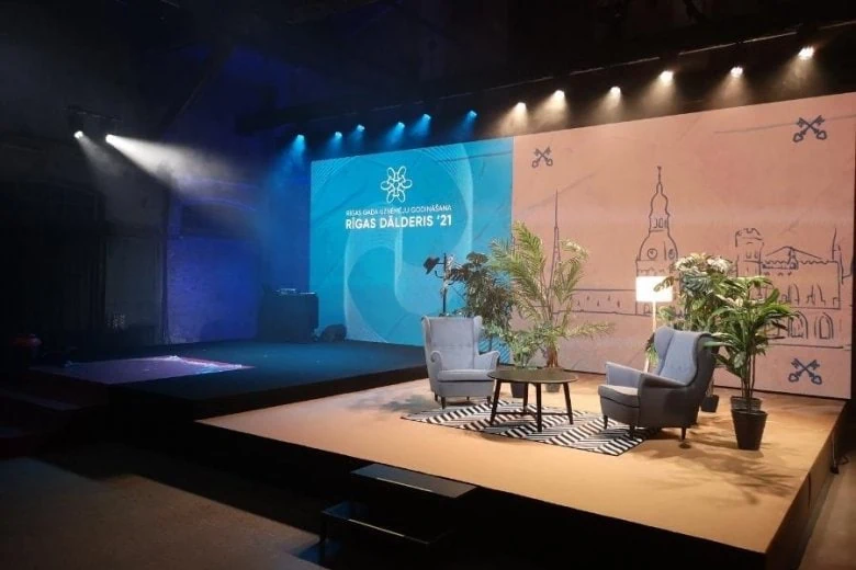 During the Rīga Dālderis 21 ceremony, were awarded Riga best entrepreneurs for the first time and congratulated the Start-up program "Atspēriens" winners. - During the Rīga Dālderis 21 ceremony, were awarded Riga best entrepreneurs for the first time and congratulated the Start-up program "Atspēriens" winners.