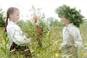 Jāņu ielīgošana Brīvdabas muzejā