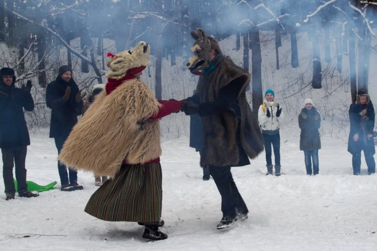 Ziemas saulgrieži. Bluķa vakars Brīvdabas muzejā