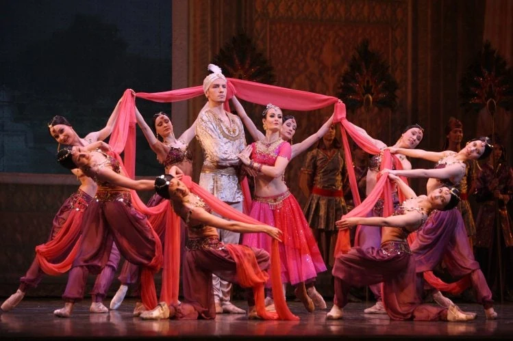 Ballet La Bayadère - Ballet La Bayadère