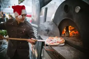 Weihnachtsmarkt im Kalnciema kvartāls (Kalnciems-Viertel)